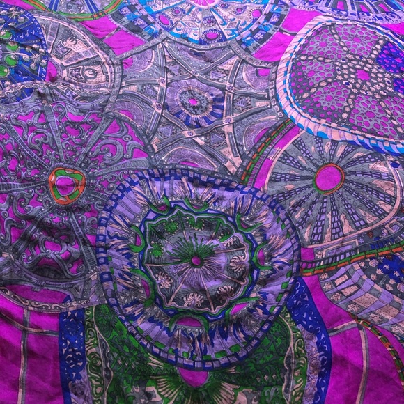 Hermes Scarf/Shawl. ‘Les Domes Celeste’. 100% Silk. Sheer. Made in France. - Picture 7 of 16